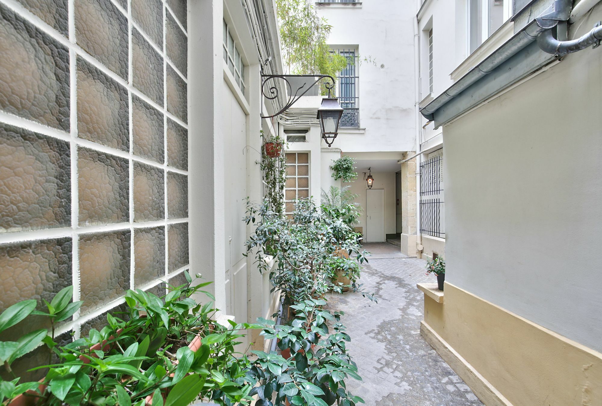 70 - Authentic Parisian Flat Appartement Buitenkant foto